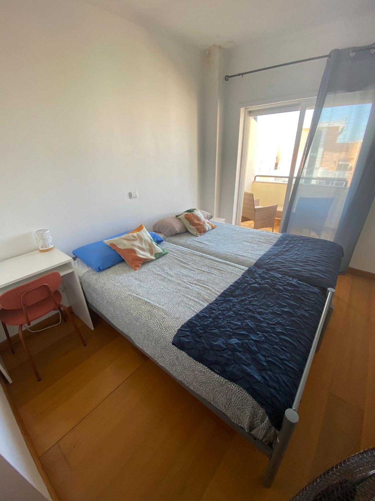 Wakeup Triplex House Hostel Faro Kültér fotó